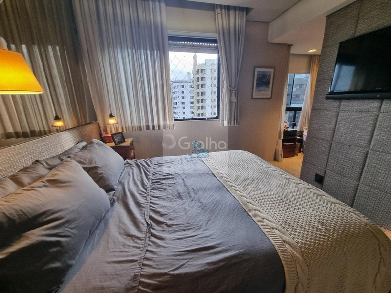 Cobertura de 303m² com 4 quartos sendo 2 suítes na Agronômica: 21ª foto da galeria de imagens do imóvel