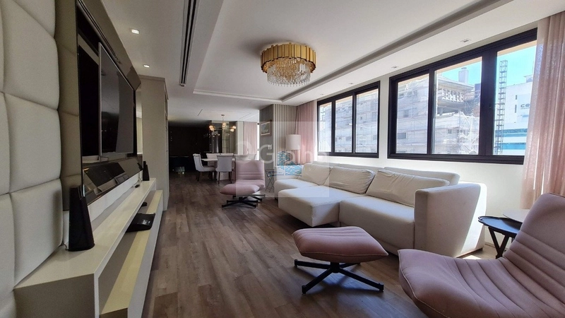 Apartamento de 186m² com 4 quartos sendo 3 suítes no Centro: 1ª foto da galeria de imagens do imóvel