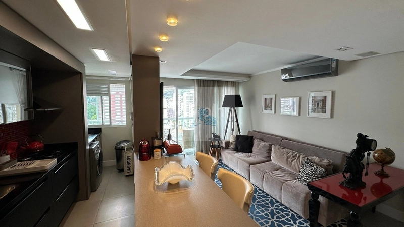 Apartamento de 81m² com 2 suítes no Centro: 4ª foto da galeria de imagens do imóvel