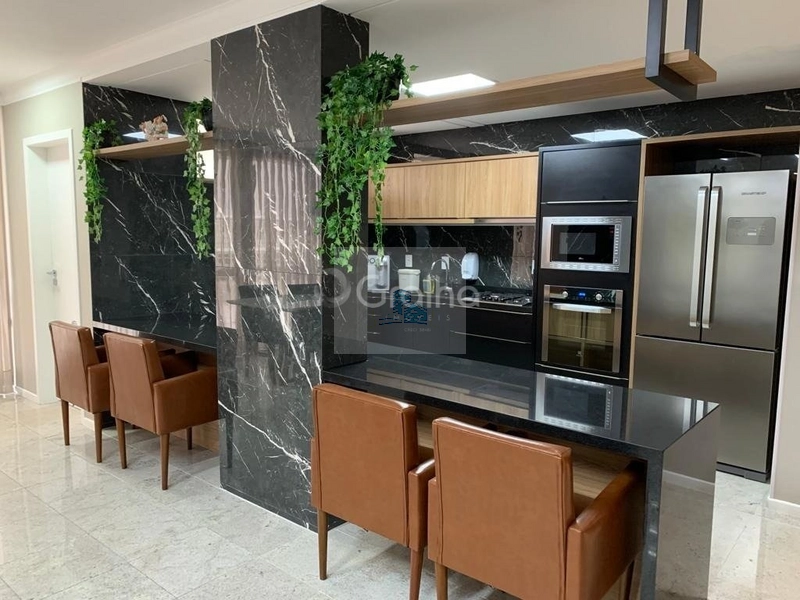 Apartamento de 131m² com 3 quartos no Centro: 25ª foto da galeria de imagens do imóvel
