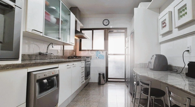 Apartamento de 131m² com 3 quartos no Centro: 6ª foto da galeria de imagens do imóvel