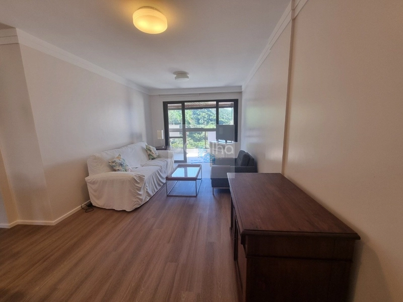 Apartamento de 75m² com 2 quartos na Praia Brava: 2ª foto da galeria de imagens do imóvel