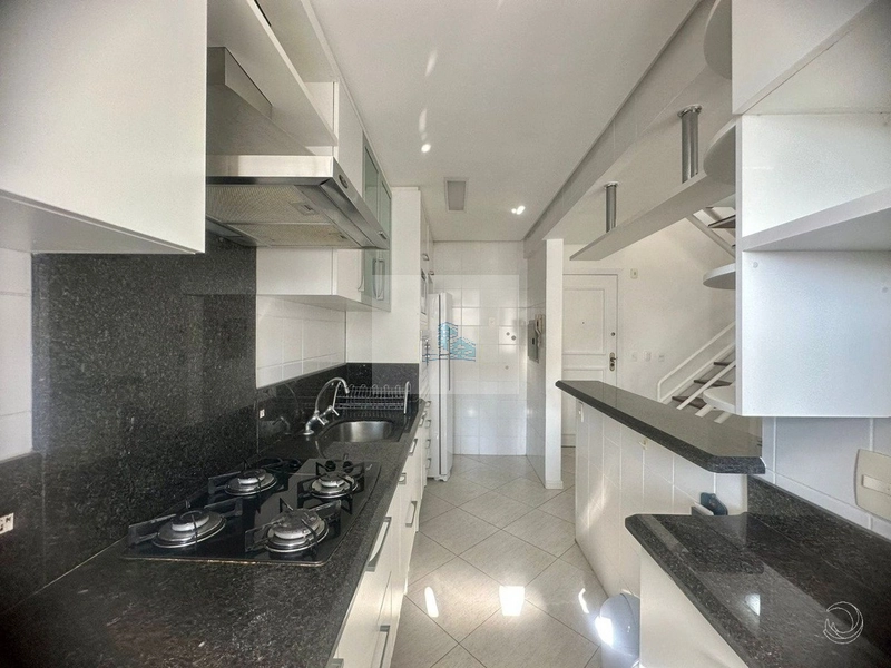 Duplex de 3 dorms no bairro Jurerê Internacional: 5ª foto da galeria de imagens do imóvel