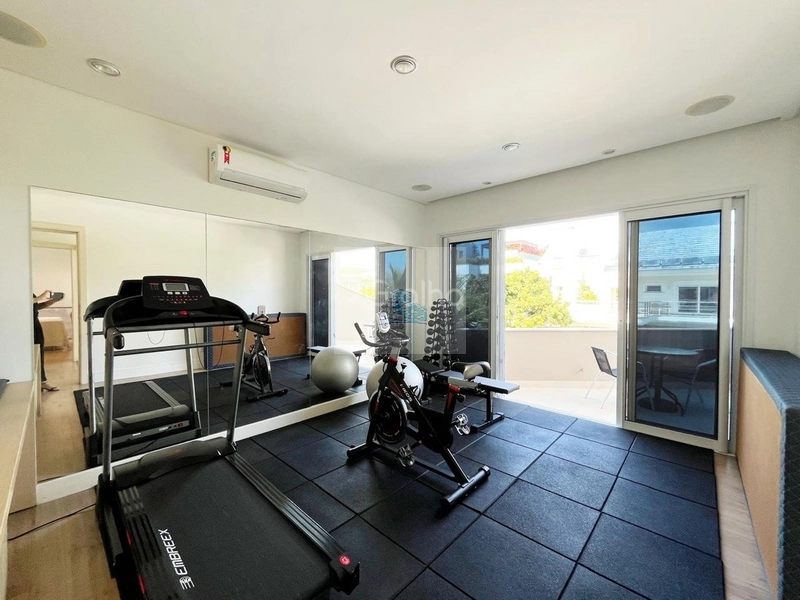 Casa de 551m² com 5 suítes em Jurerê: 24ª foto da galeria de imagens do imóvel