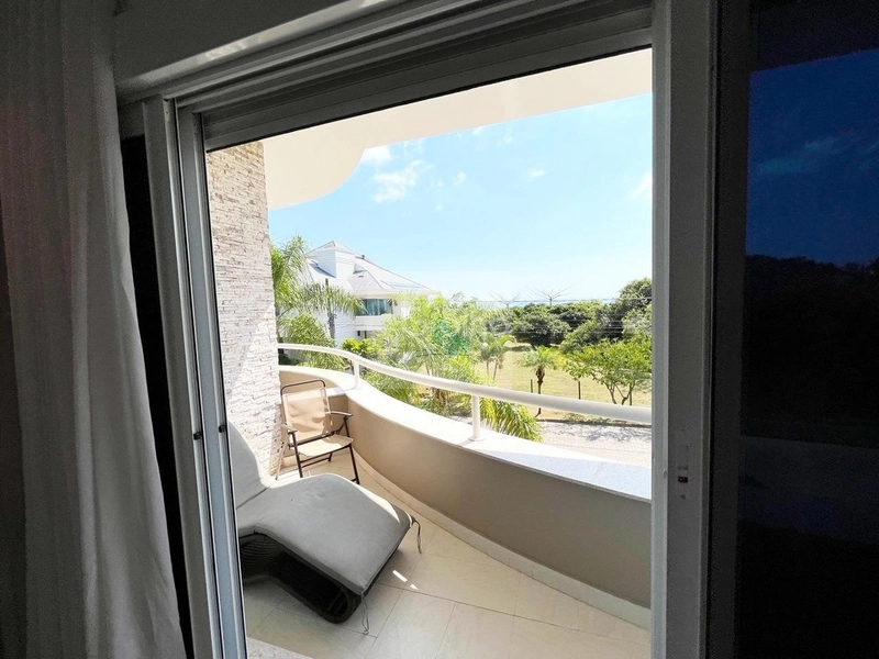 Casa de 551m² com 5 suítes em Jurerê: 16ª foto da galeria de imagens do imóvel