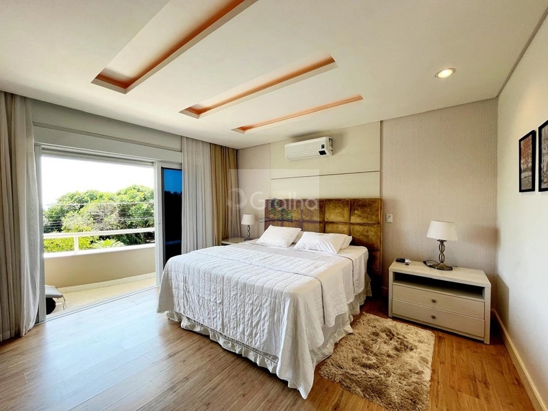 Casa de 551m² com 5 suítes em Jurerê: 12ª foto da galeria de imagens do imóvel