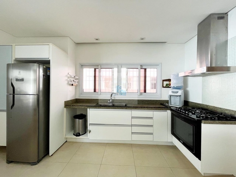 Casa de 551m² com 5 suítes em Jurerê: 29ª foto da galeria de imagens do imóvel
