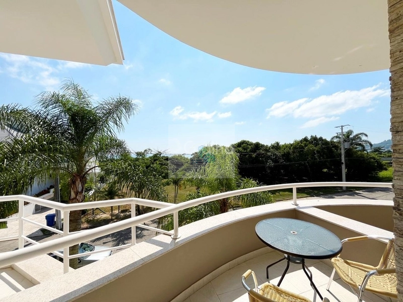 Casa de 551m² com 5 suítes em Jurerê: 19ª foto da galeria de imagens do imóvel