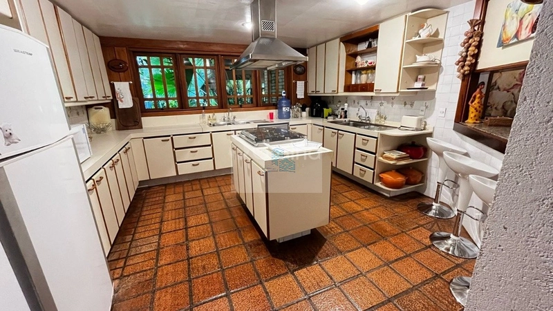 Casa de alto padrão com 5 quartos em Jurerê Internacional, Florianópol: 9ª foto da galeria de imagens do imóvel