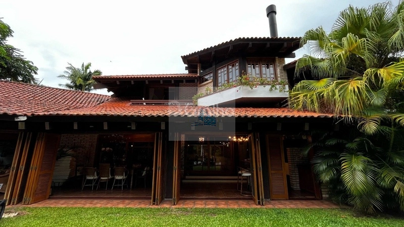Casa de alto padrão com 5 quartos em Jurerê Internacional, Florianópol: 21ª foto da galeria de imagens do imóvel