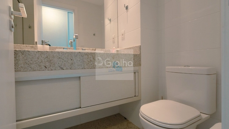 Apartamento de 168m² com 3 suítes na Agronômica: 12ª foto da galeria de imagens do imóvel