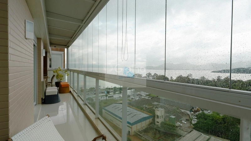 Apartamento de 168m² com 3 suítes na Agronômica: 17ª foto da galeria de imagens do imóvel
