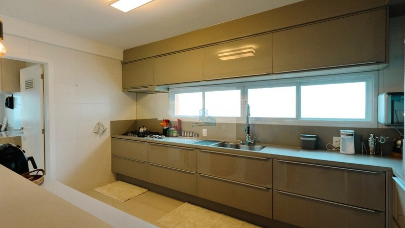 Apartamento de 168m² com 3 suítes na Agronômica: 6ª foto da galeria de imagens do imóvel