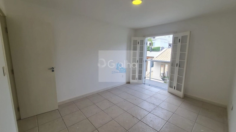 Casa Residencial de 317m² com 4 quartos no Centro: 9ª foto da galeria de imagens do imóvel