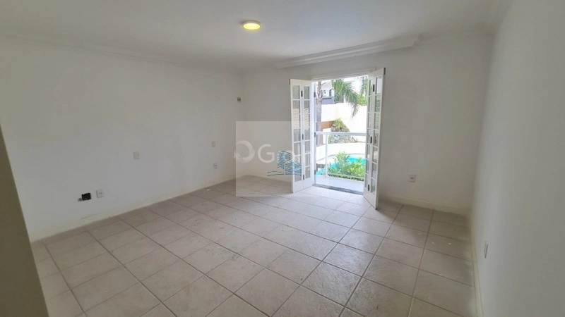 Casa Residencial de 317m² com 4 quartos no Centro: 10ª foto da galeria de imagens do imóvel