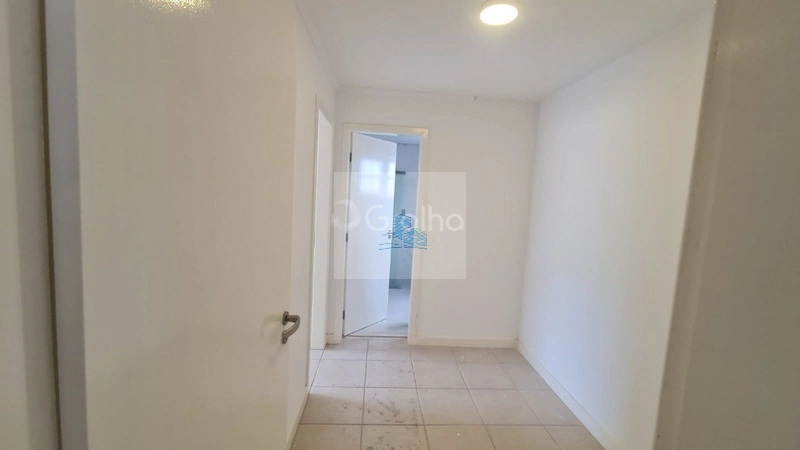 Casa Residencial de 317m² com 4 quartos no Centro: 11ª foto da galeria de imagens do imóvel