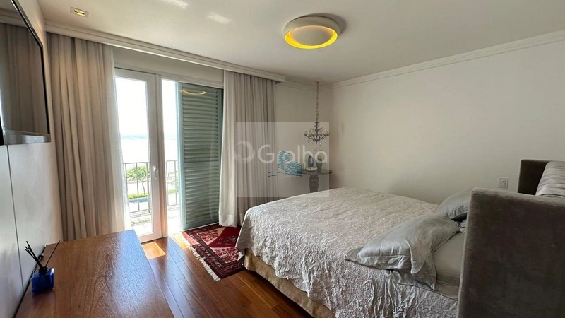 Apartamento de 205m² com 3 suítes na Agronômica: 15ª foto da galeria de imagens do imóvel