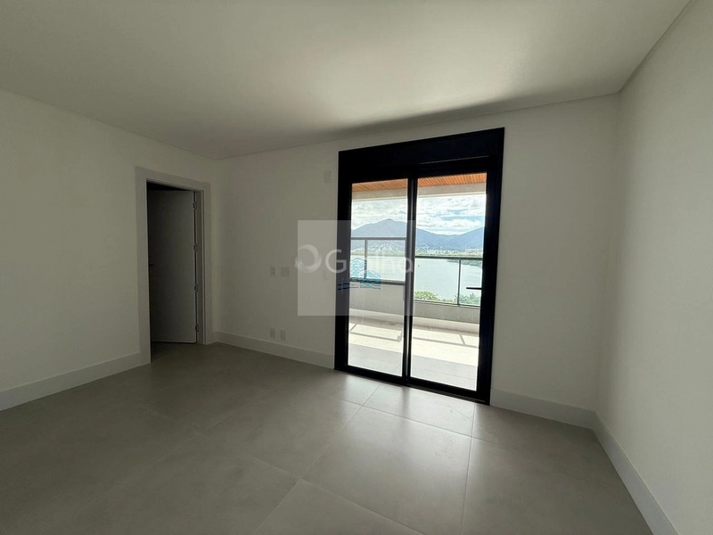 Apartamento de alto padrão com 3 suítes no João Paulo, Florianópolis: 14ª foto da galeria de imagens do imóvel
