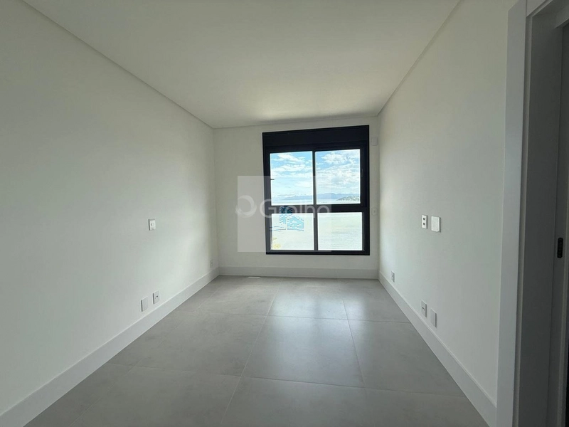 Apartamento de alto padrão com 3 suítes no João Paulo, Florianópolis: 12ª foto da galeria de imagens do imóvel