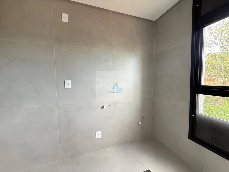 Apartamento de alto padrão com 3 suítes no João Paulo, Florianópolis: 4ª foto da galeria de imagens do imóvel