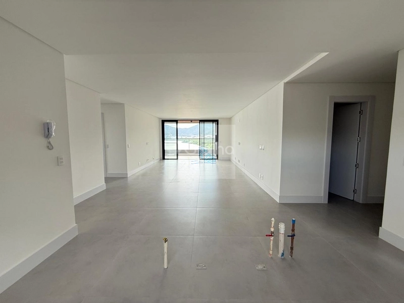 Apartamento de alto padrão com 3 suítes no João Paulo, Florianópolis: 5ª foto da galeria de imagens do imóvel