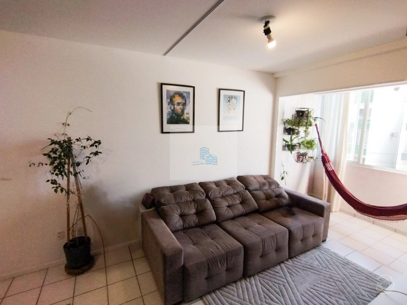 Apartamento de 2 dormitórios à venda na Carvoeira: 3ª foto da galeria de imagens do imóvel