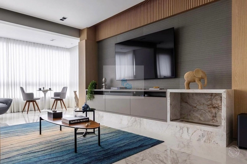 Apartamento de 244m² com 3 suítes no Centro: 8ª foto da galeria de imagens do imóvel