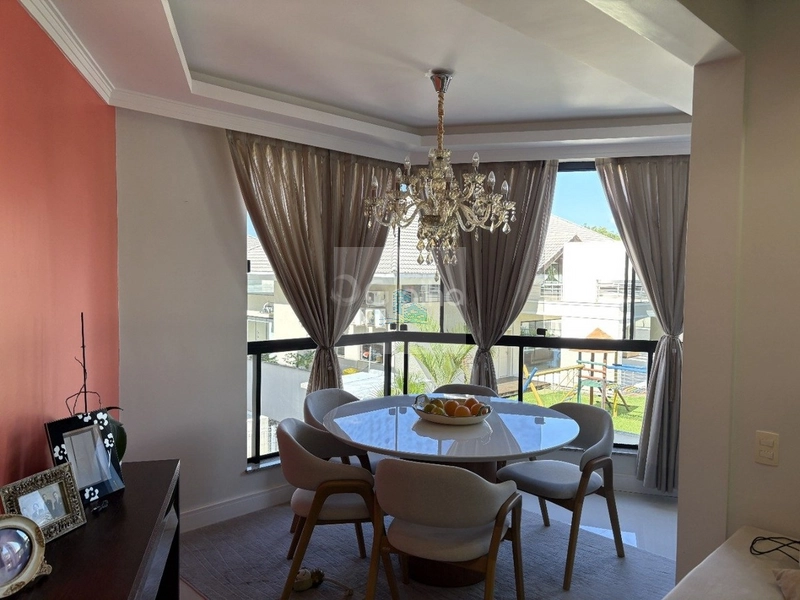 Apartamento com 3 suítes em Jurerê Internacional, Florianópolis: 1ª foto da galeria de imagens do imóvel