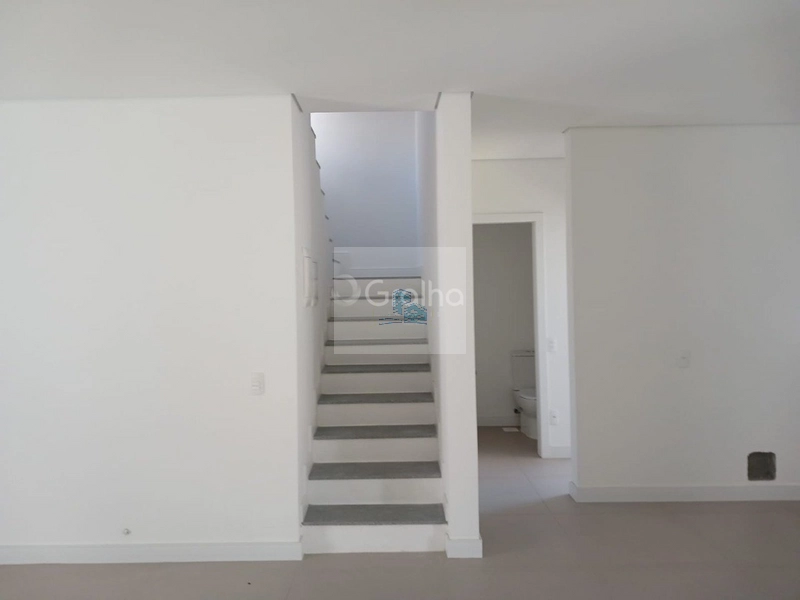 Casa residencial com 4 suítes em Jurerê Internacional, Florianópolis: 8ª foto da galeria de imagens do imóvel