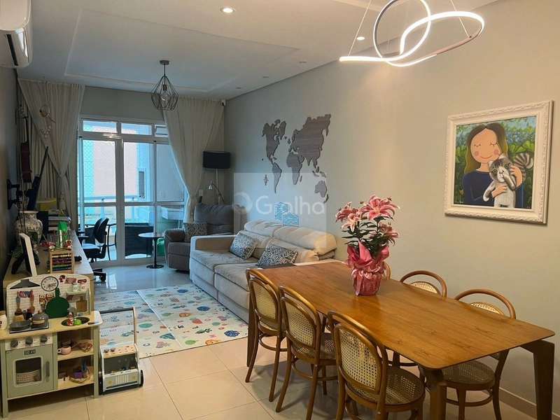 Apartamento de 89m² com 2 quartos sendo 1 suíte na Carvoeira: 1ª foto da galeria de imagens do imóvel