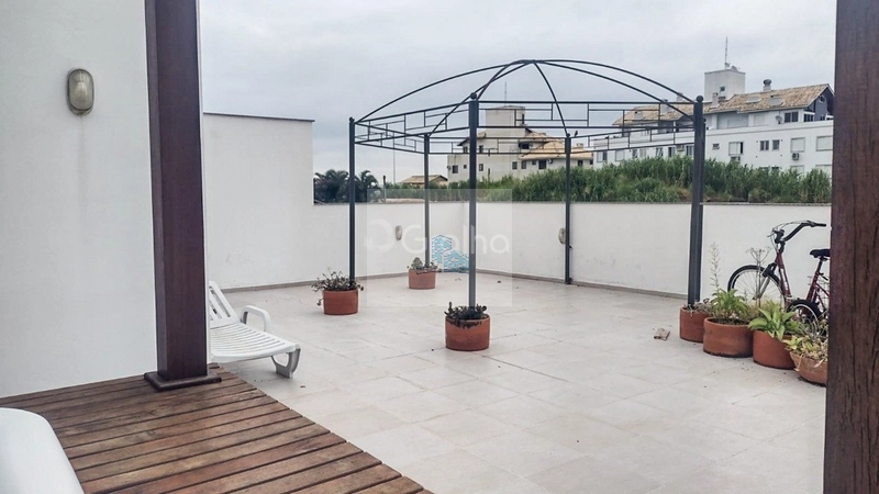 Casa de alto padrão com 3 suítes na Lagoa da Conceição, Florianópolis: 13ª foto da galeria de imagens do imóvel