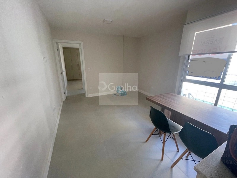Apartamento 1 dormitório 1 vaga garagem no Centro de Florianópolis: 2ª foto da galeria de imagens do imóvel