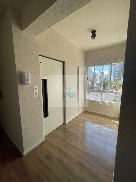 Apartamento 1 dormitório 1 vaga garagem no Centro de Florianópolis: 12ª foto da galeria de imagens do imóvel