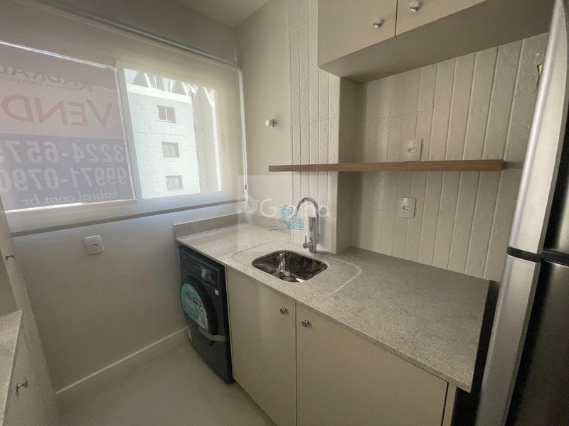 Apartamento 1 dormitório 1 vaga garagem no Centro de Florianópolis: 3ª foto da galeria de imagens do imóvel