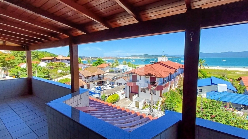 Cobertura com 3 quartos em Canasvieiras, Florianópolis: 2ª foto da galeria de imagens do imóvel