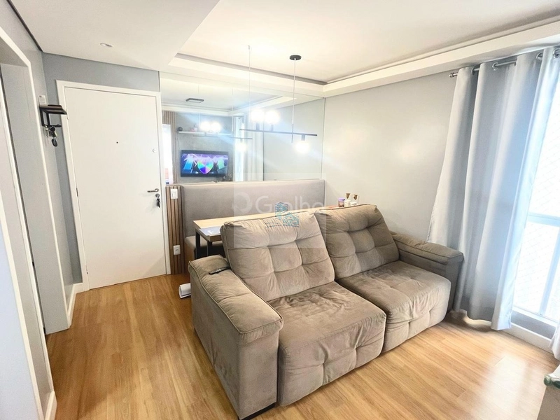 Apartamento Reformado com 2 Quartos no Itacorubi – 52m²: 2ª foto da galeria de imagens do imóvel
