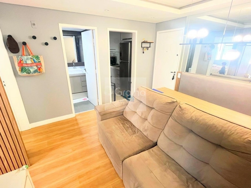 Apartamento Reformado com 2 Quartos no Itacorubi – 52m²: 4ª foto da galeria de imagens do imóvel