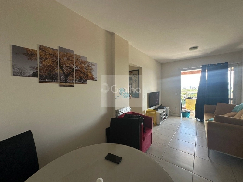 Apartamento à venda no Itacorubi – 2 quartos (1 suíte), sacada ampla: 3ª foto da galeria de imagens do imóvel