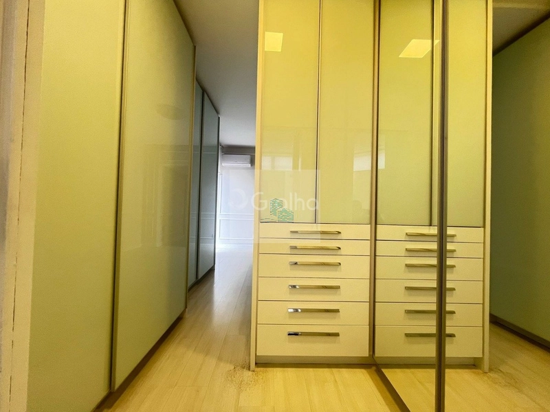 Apartamento de 263m² com 4 quartos sendo 2 suítes no Centro: 12ª foto da galeria de imagens do imóvel