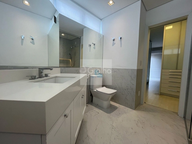 Apartamento de 263m² com 4 quartos sendo 2 suítes no Centro: 13ª foto da galeria de imagens do imóvel