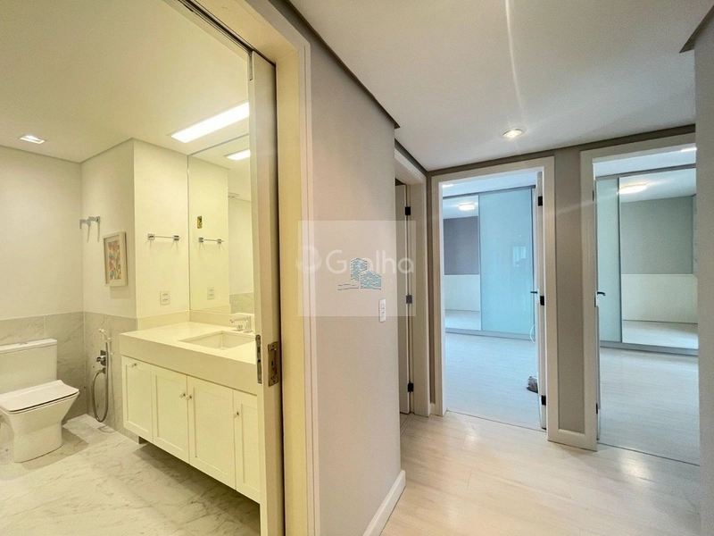 Apartamento de 263m² com 4 quartos sendo 2 suítes no Centro: 14ª foto da galeria de imagens do imóvel