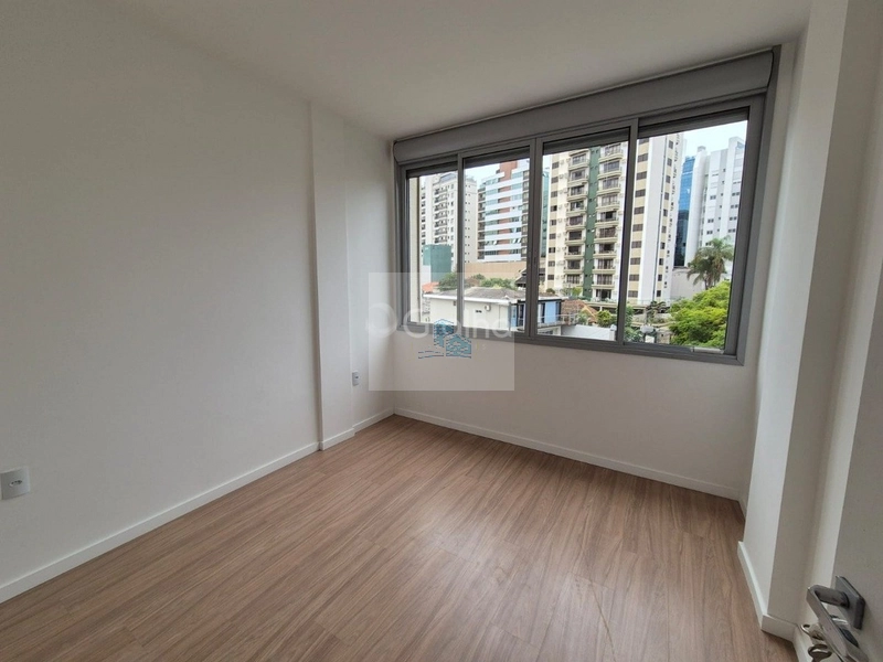 Apartamento com 3 quartos sendo 1 suíte no Centro de Florianópolis: 14ª foto da galeria de imagens do imóvel