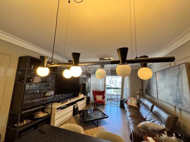 Apartamento de 137m² com 4 quartos sendo 2 suítes no Centro: 4ª foto da galeria de imagens do imóvel