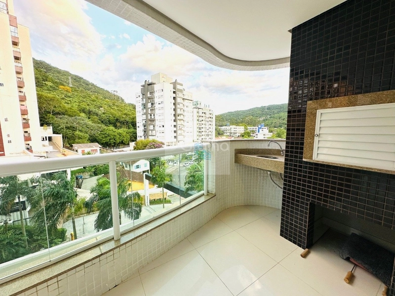 Apartamento de 127m² com 4 quartos sendo 1 suíte no Itacorubi: 5ª foto da galeria de imagens do imóvel
