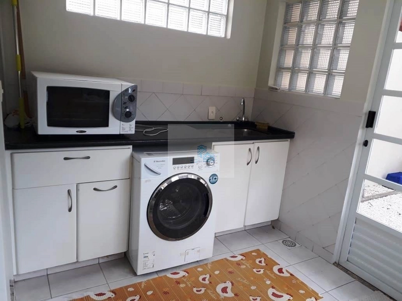 Casa Residencial de 3 dorms no bairro Praia Mole: 23ª foto da galeria de imagens do imóvel
