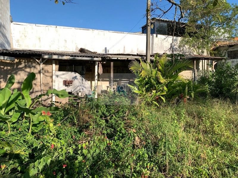 Terreno a venda na Trindade com 341m²: 6ª foto da galeria de imagens do imóvel