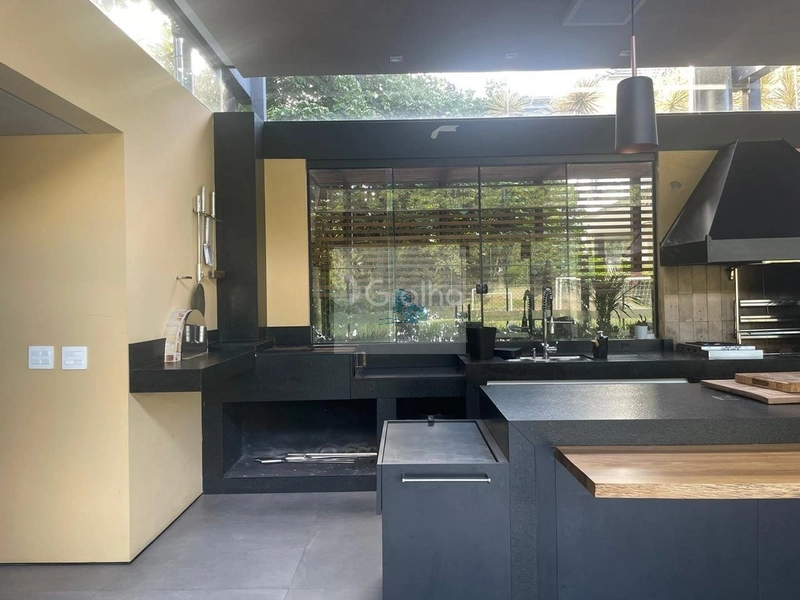Terreno plano em condomínio fechado com 450m² Jurere: 7ª foto da galeria de imagens do imóvel
