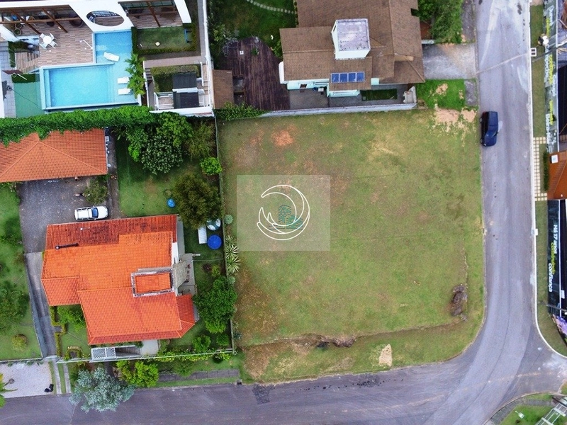 Vende-se um terreno plano localizado no bairro João Paulo 906m²: 2ª foto da galeria de imagens do imóvel