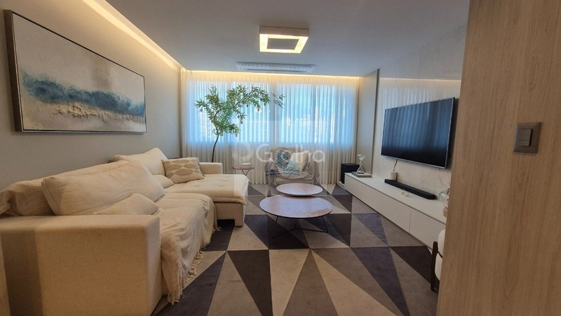 Apartamento 3 Suítes no Centro de Florianópolis: 2ª foto da galeria de imagens do imóvel