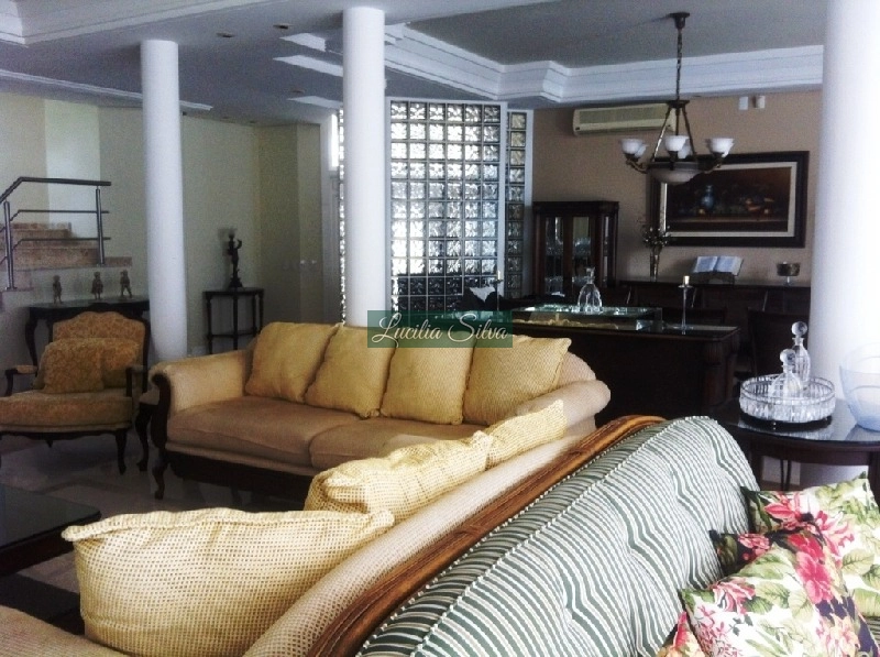 casa residencial em Jurere internacional: 2ª foto da galeria de imagens do imóvel